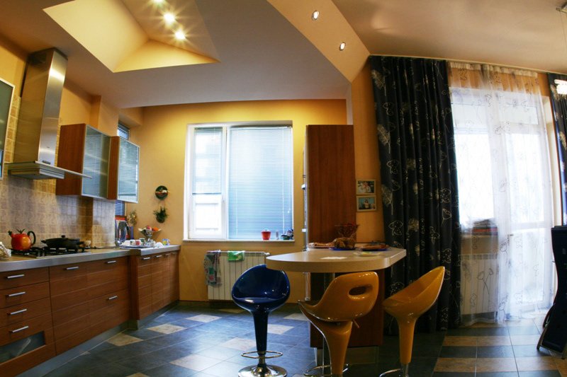 Interior (2)