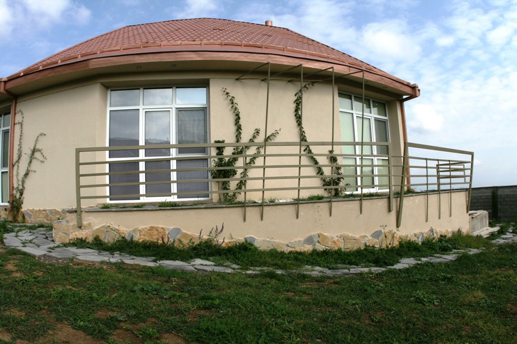 Villa in Tsavkisi, Georgia. (19)