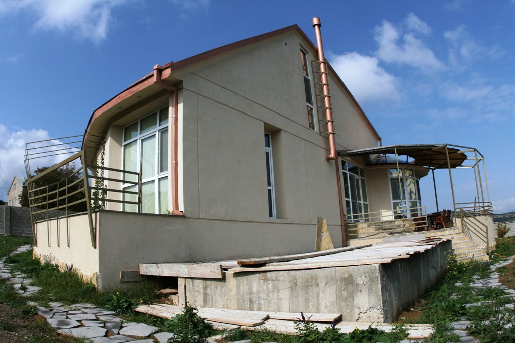 Villa in Tsavkisi, Georgia. (21)