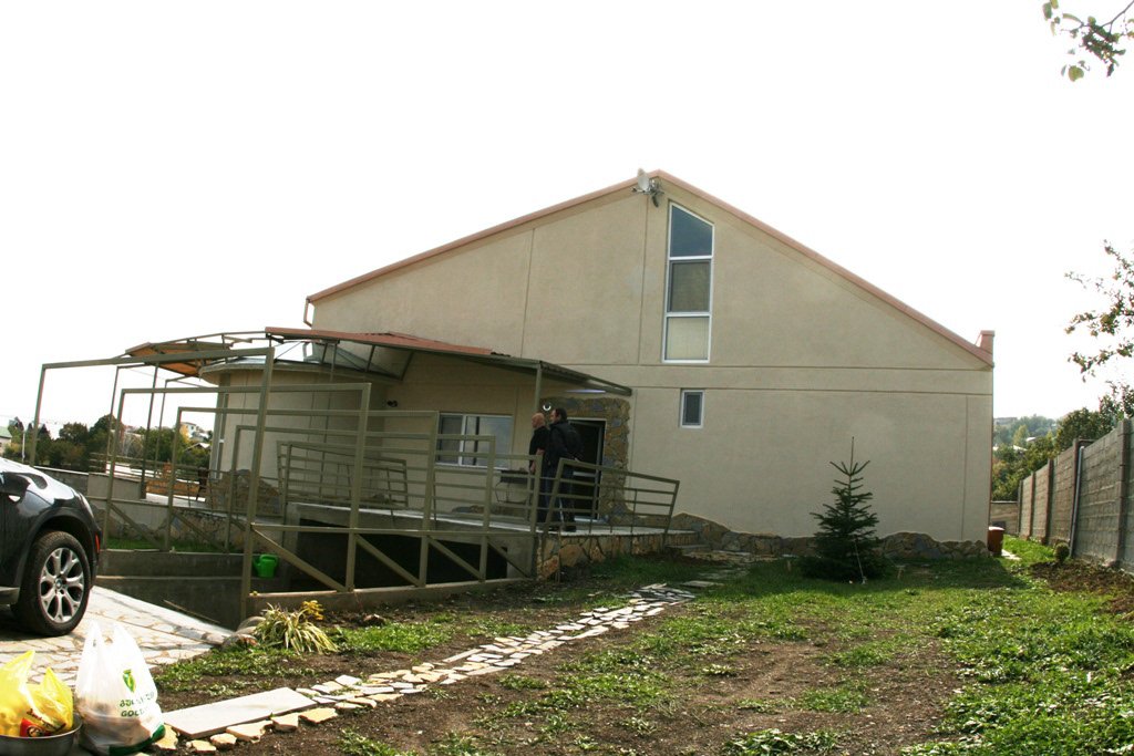 Villa in Tsavkisi, Georgia. (25)